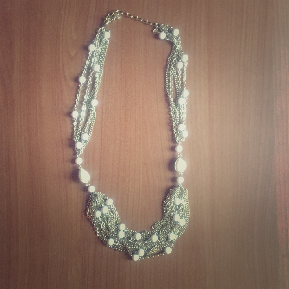 Beaded necklace